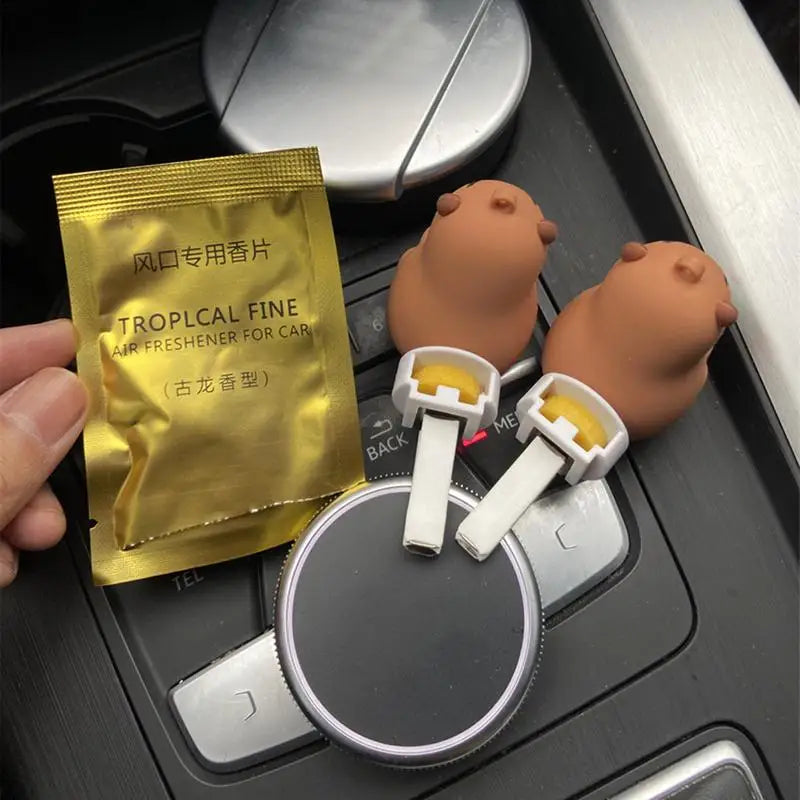 Capybara Car Air Freshener Clip – Cute Cartoon Vent Diffuser for a Refreshing Drive