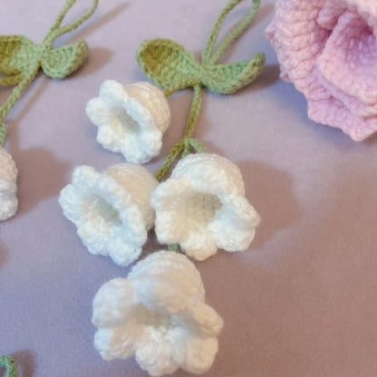 Lily Handmade Crochet Bluebell Flower Car Pendant – Rearview Mirror Hanging Keychain Accessory